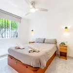 Panorama - Private Swimming Pool Villa *